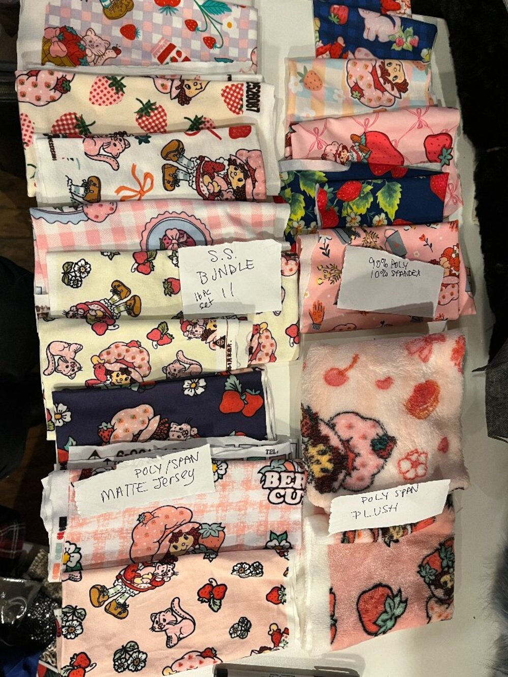16 PC set UPCYCLED Strawberry Shortcake Scrap Fabric Bundle 11